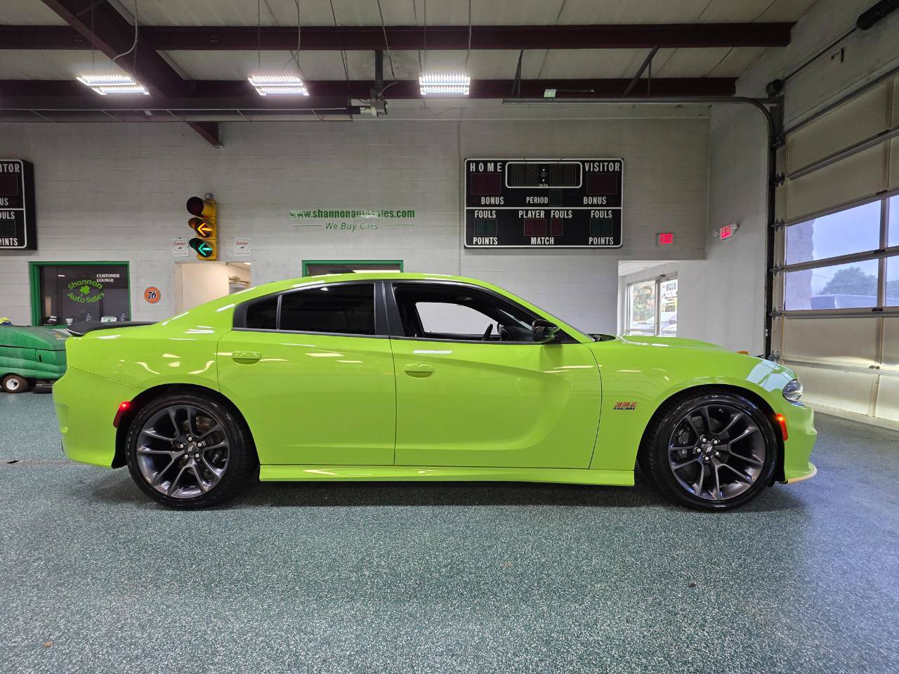 Used 2023 Dodge Charger Scat Pack RWD image 8