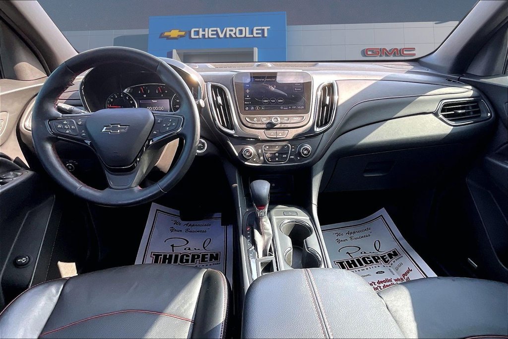 Used 2023 Chevrolet Equinox RS w/ RS Leather Package FWD image 8