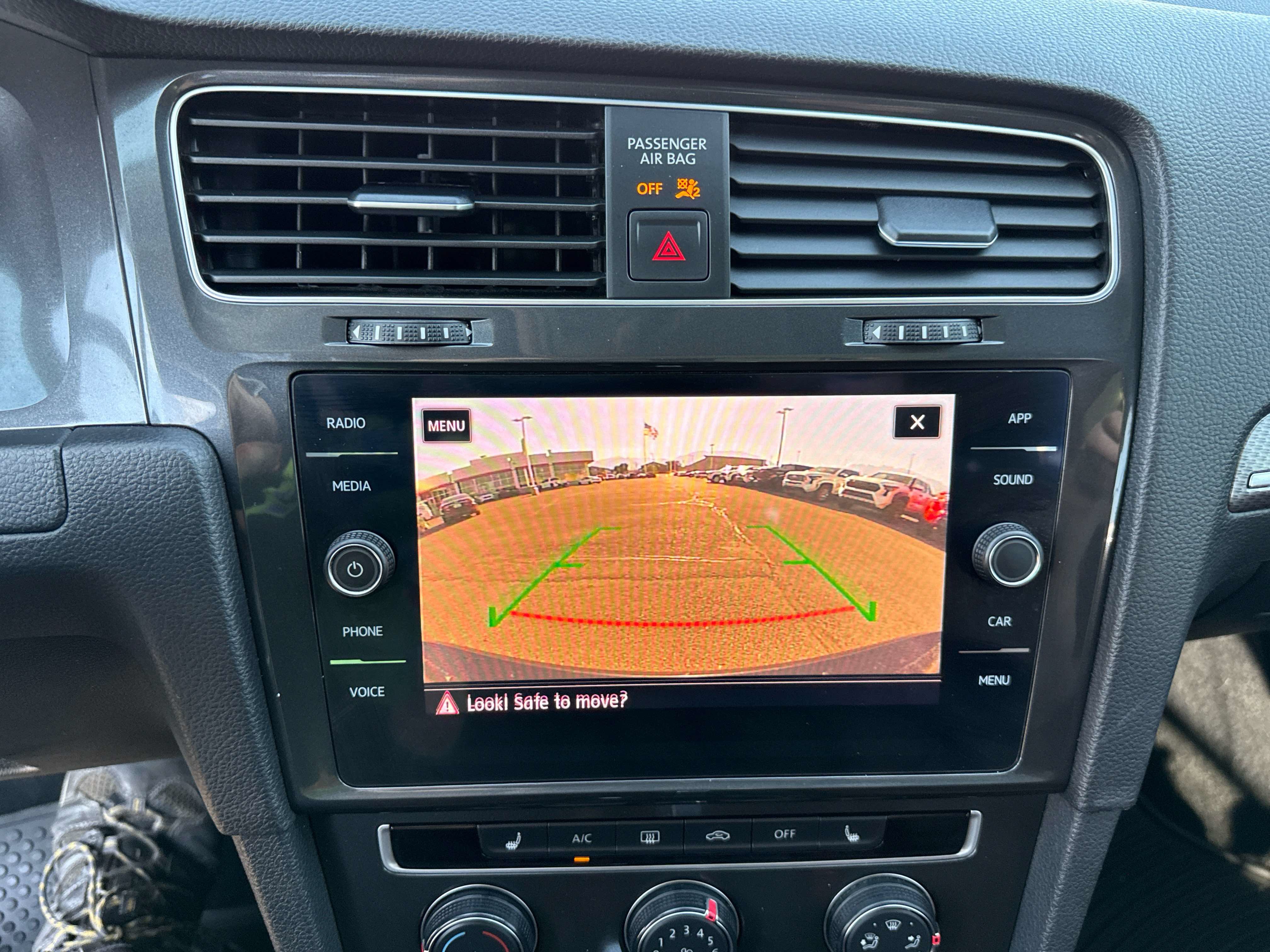 Used 2019 Volkswagen Golf Alltrack SE AWD/4WD image 22