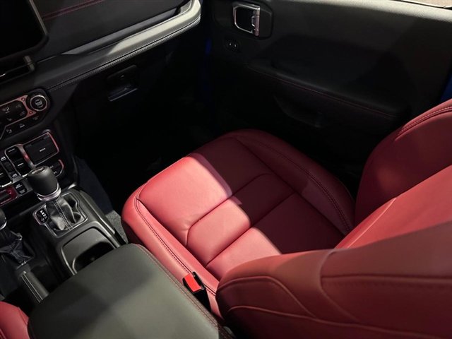 New 2024 Jeep Wrangler Unlimited Rubicon 392 w/ Dual Door Group (Lowers Only) image 16