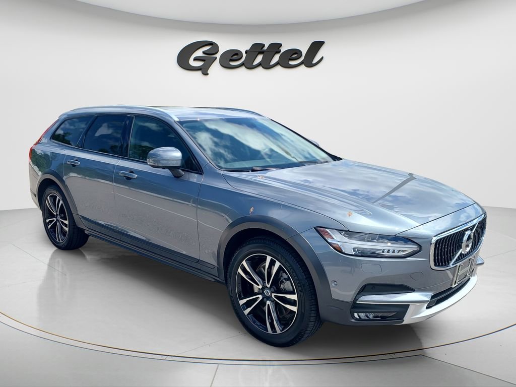 Used 2019 Volvo V90 T5 Cross Country w/ Advanced Package image 1