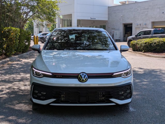 Used 2025 Volkswagen GTI SE image 2