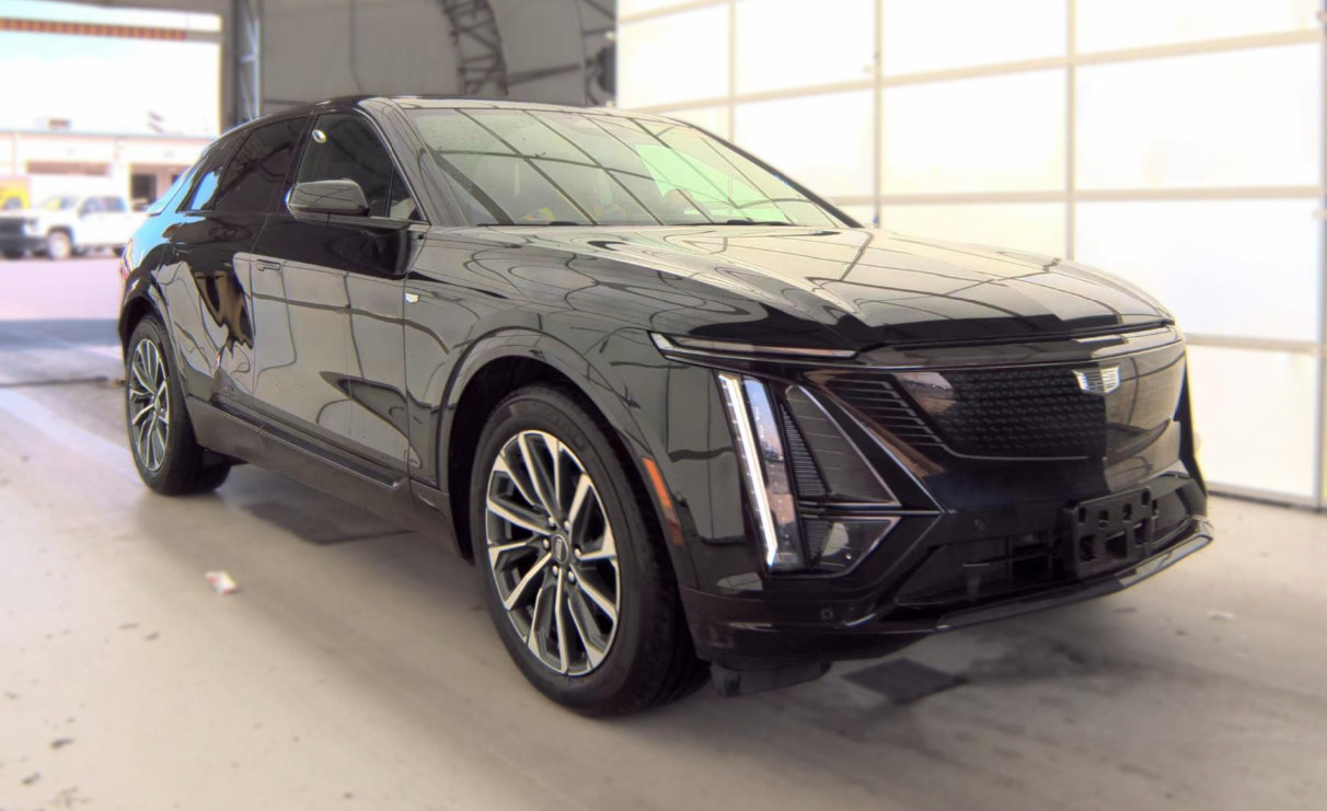 Used 2024 Cadillac Lyriq Sport