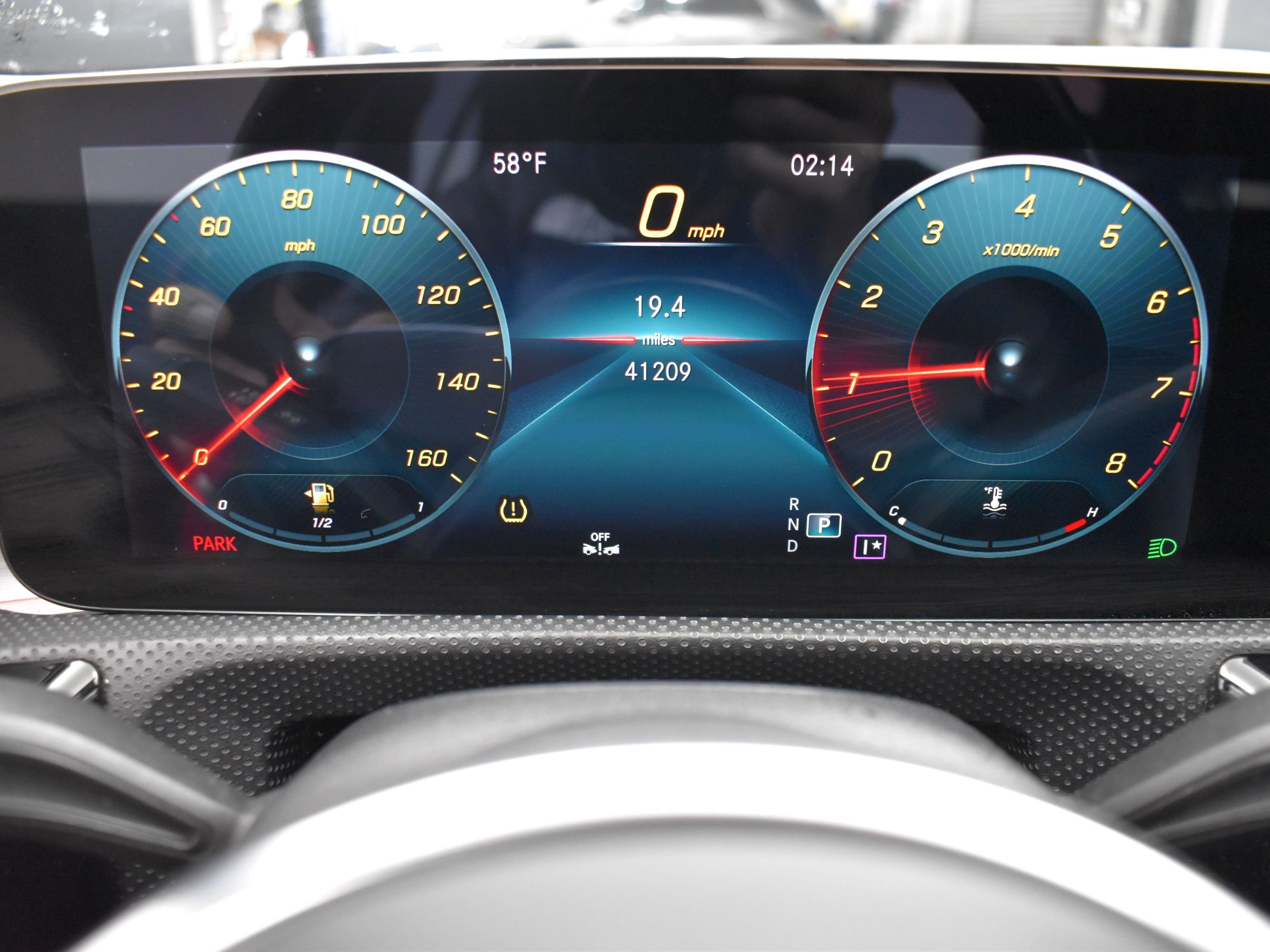 Used 2021 Mercedes-Benz A 220 4MATIC w/ AMG Line image 12