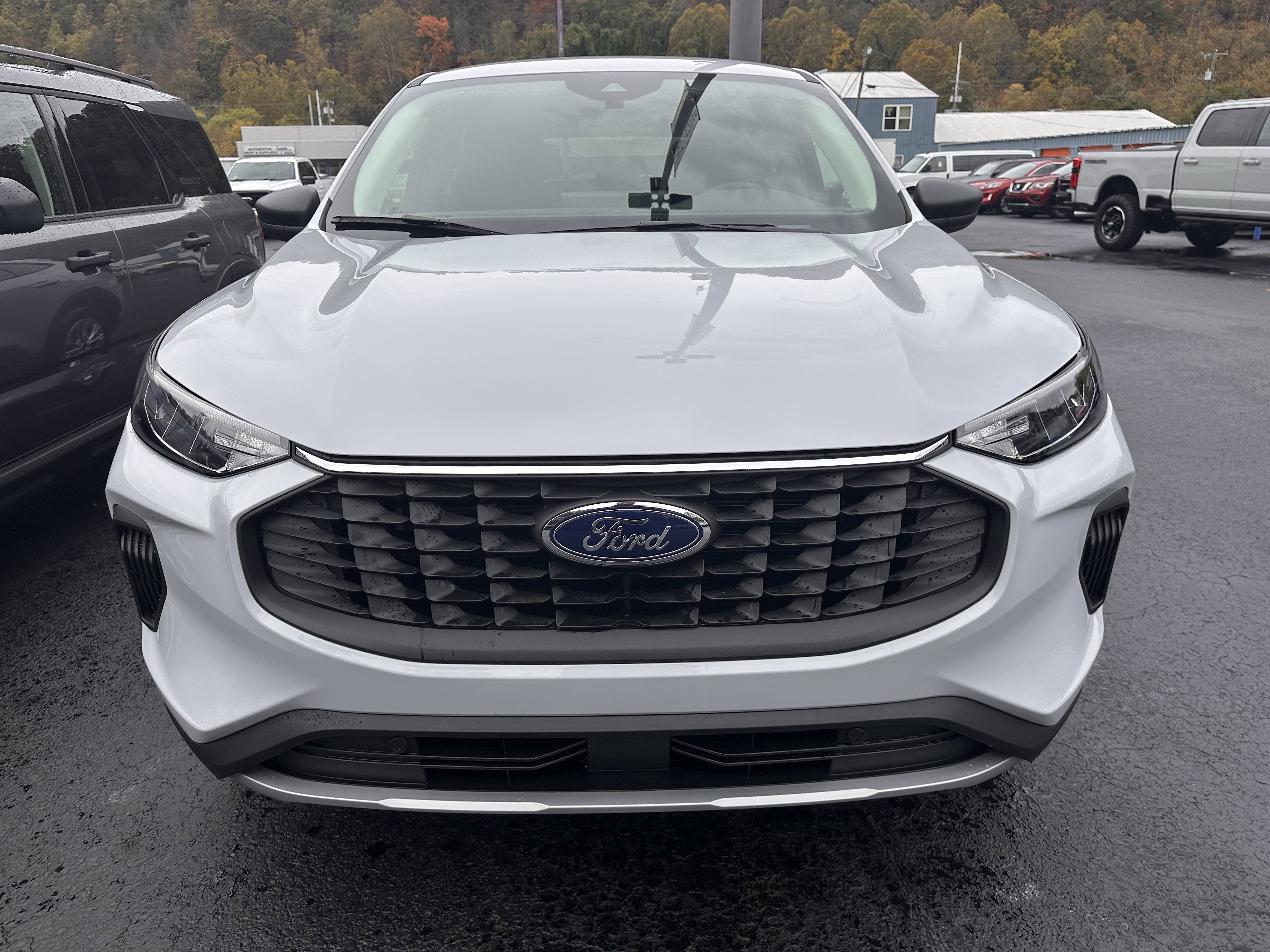 New 2026 Ford Escape Active w/ Tech Pack #1 AWD/4WD image 2