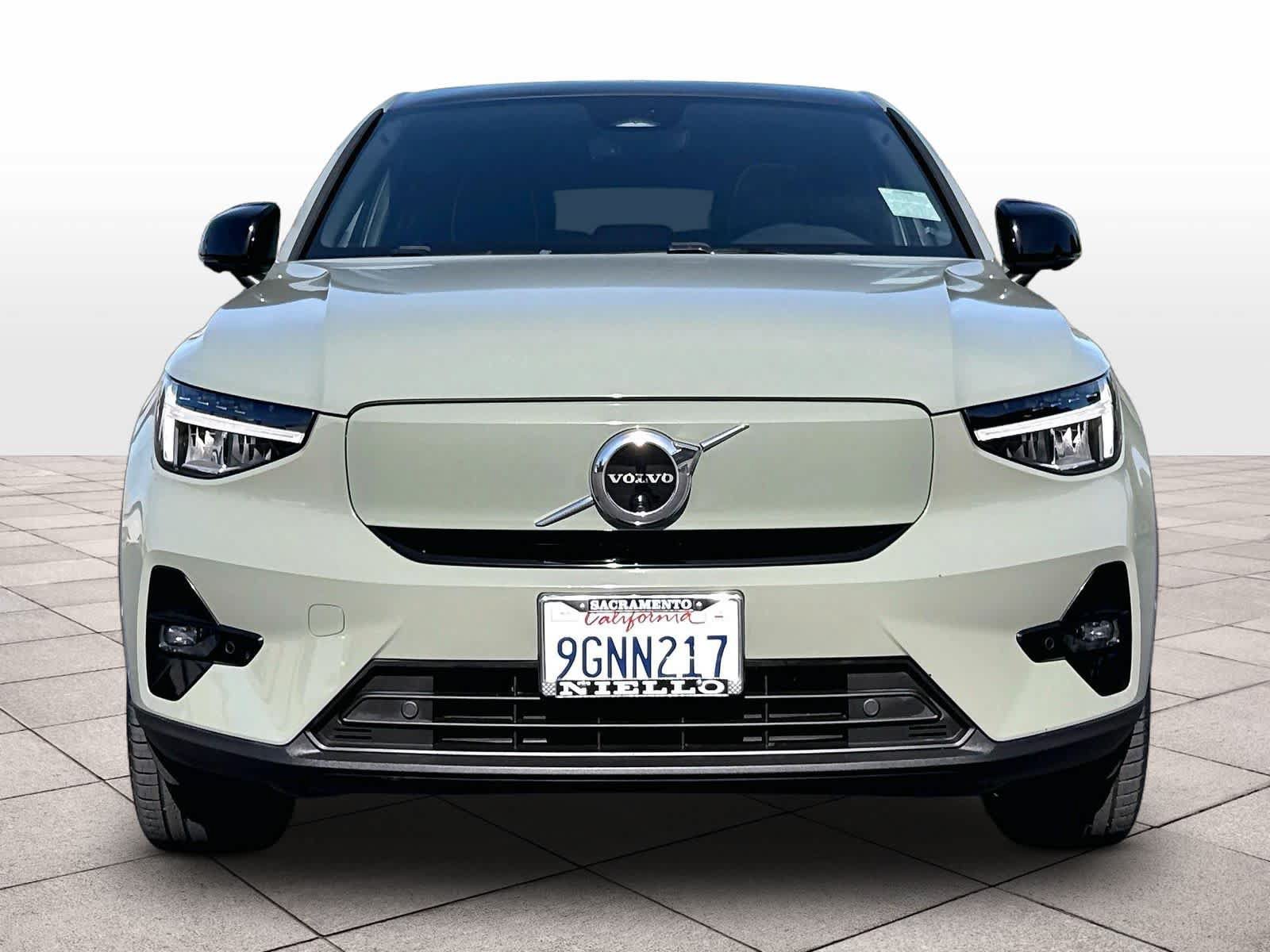 Used 2023 Volvo C40 P8 Recharge Plus AWD/4WD image 3