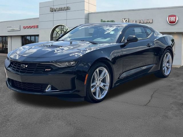 Used 2022 Chevrolet Camaro LT w/ RS Package RWD image 3