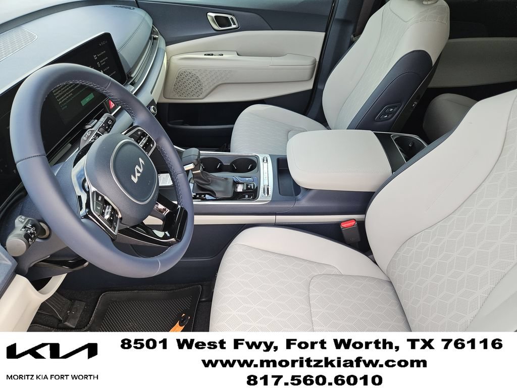 New 2026 Kia Carnival SX FWD image 9
