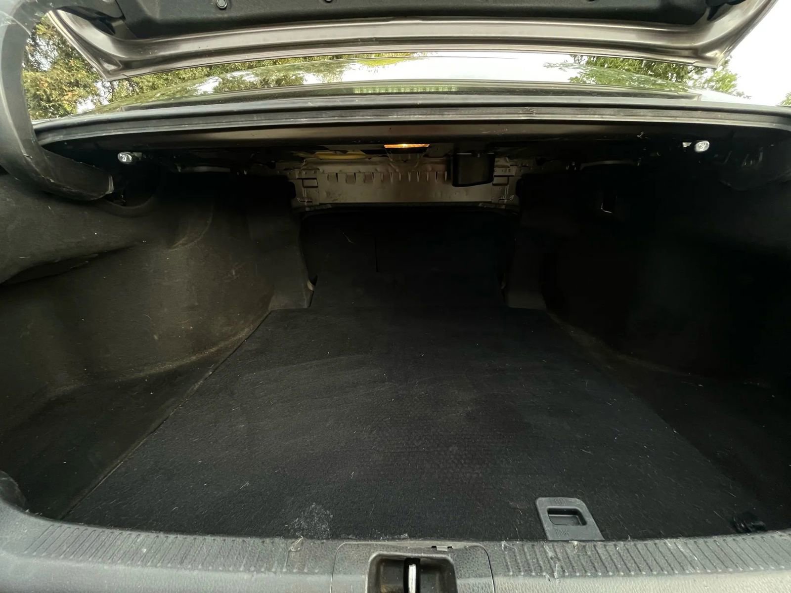 Used 2018 Toyota Camry SE image 22