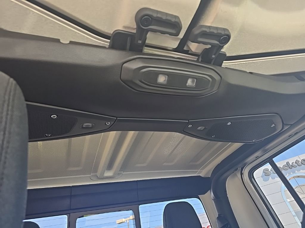 New 2025 Jeep Gladiator Sport AWD/4WD image 8