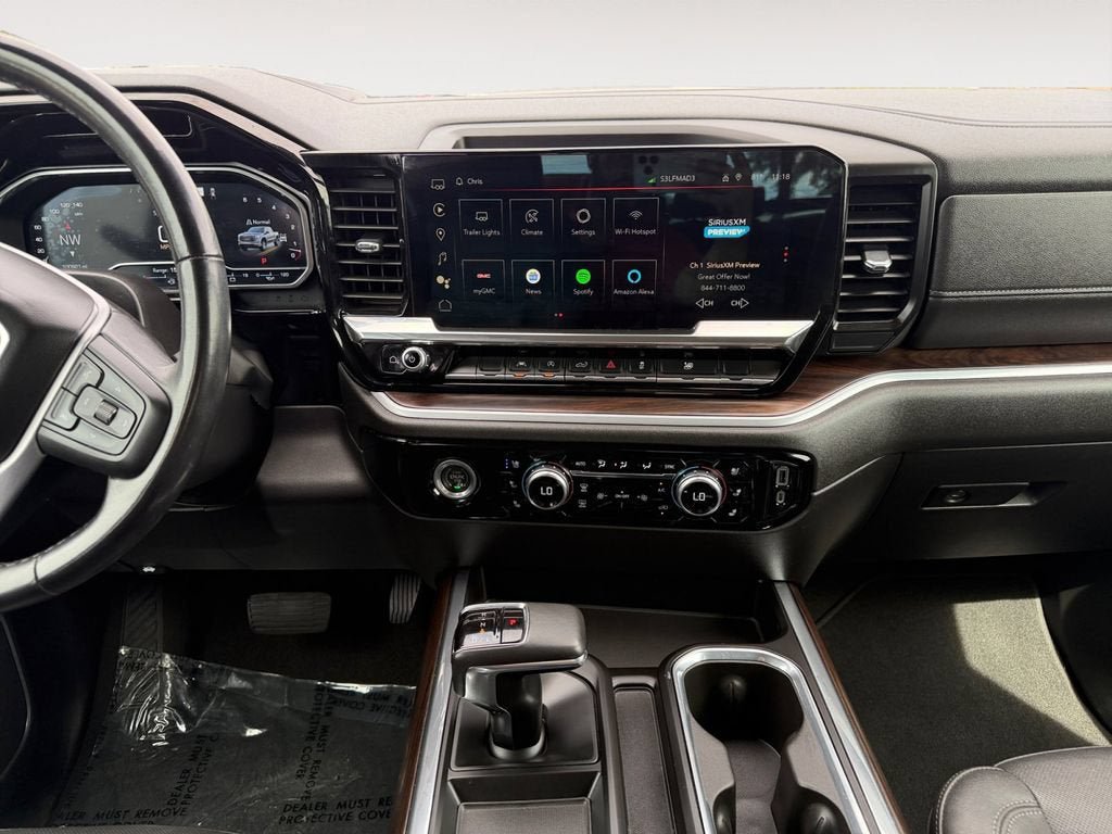 Certified 2022 GMC Sierra 1500 SLT w/ SLT Convenience Package AWD/4WD image 11