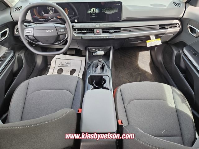 New 2025 Kia K4 LXS image 8