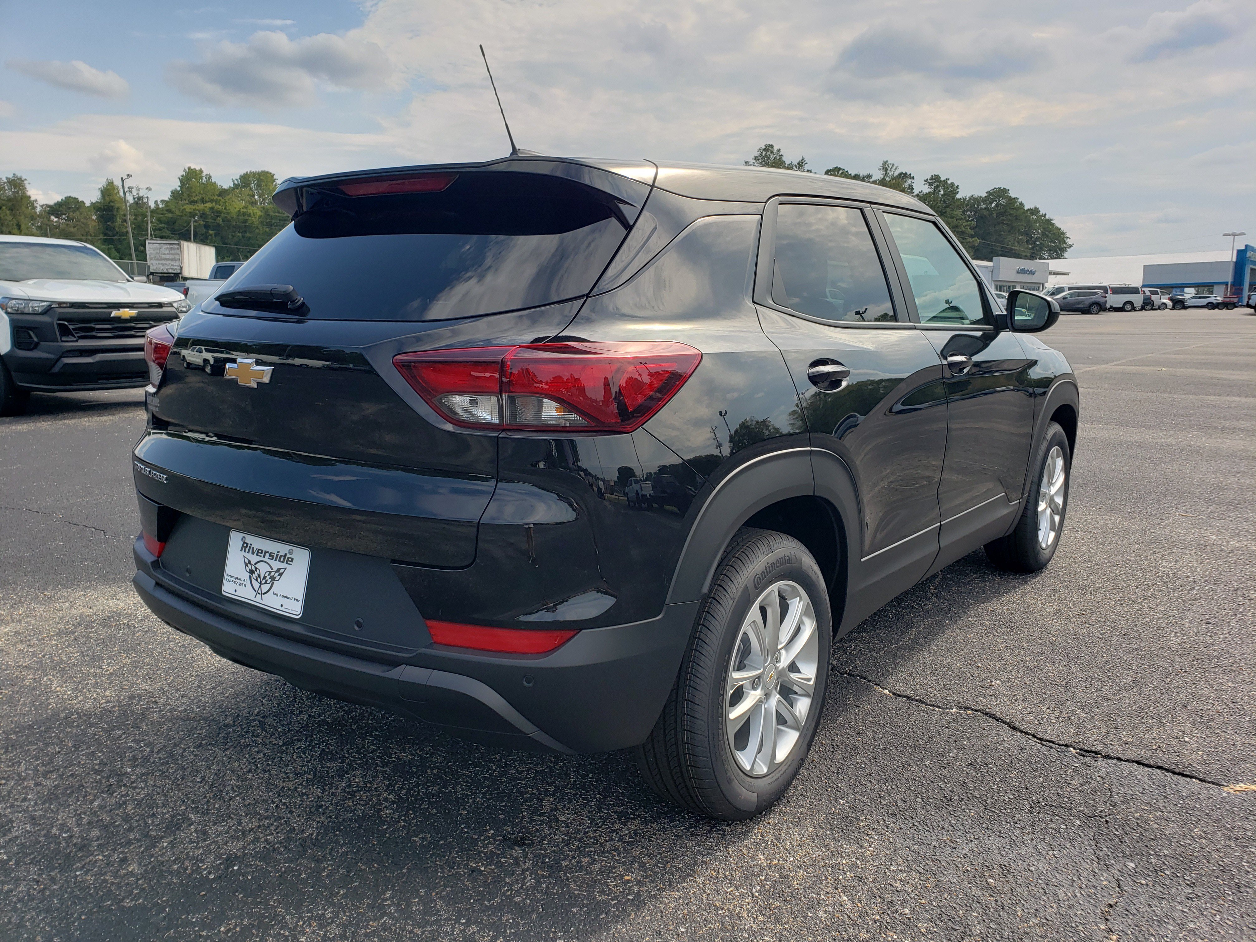 New 2026 Chevrolet TrailBlazer LS w/ LS Convenience Package FWD image 3