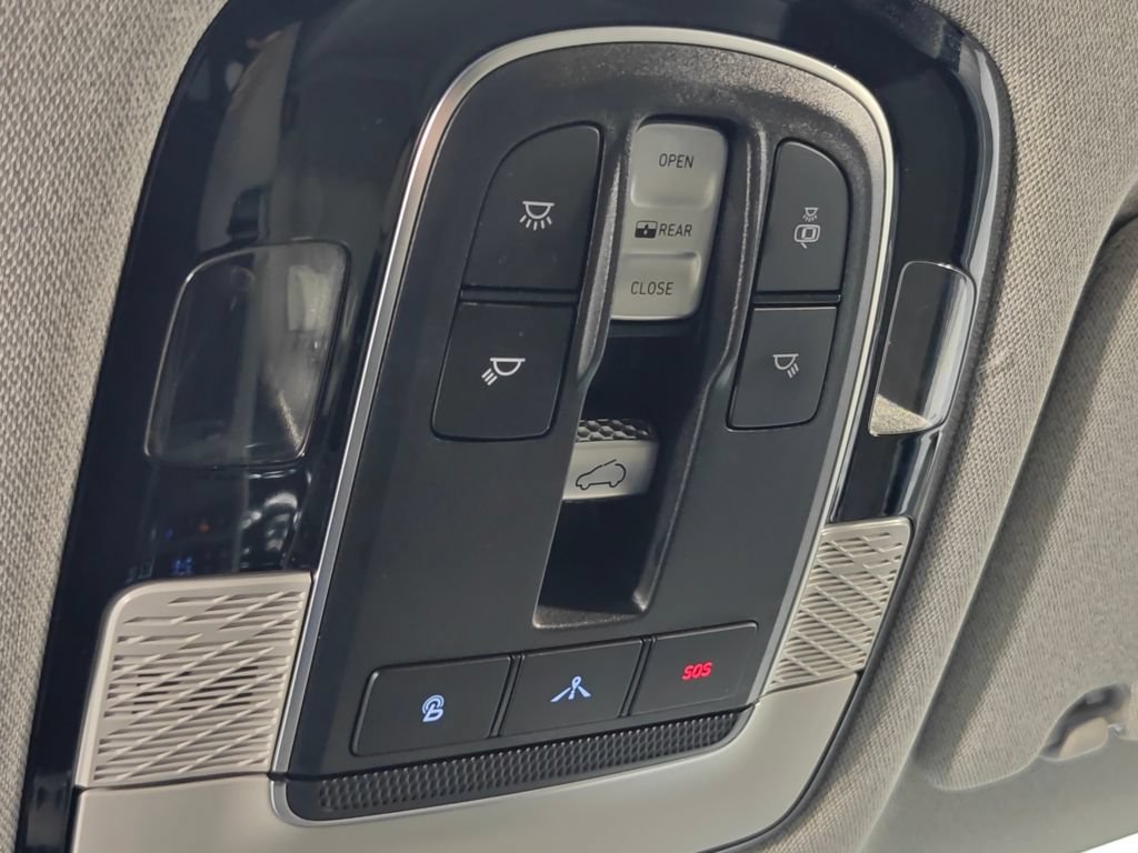 Used 2021 Hyundai Palisade Limited AWD/4WD image 12