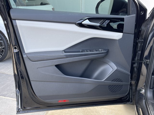 New 2026 Volkswagen Taos S FWD image 8