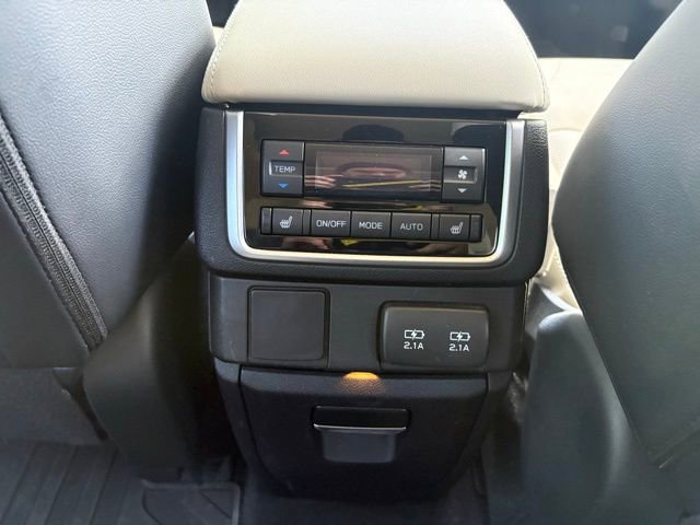 Used 2022 Subaru Ascent Limited w/ Technology Package AWD/4WD image 15