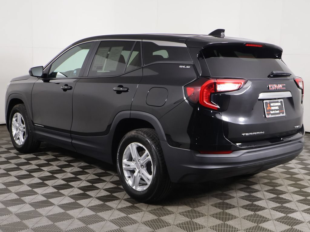 Used 2024 GMC Terrain SLE AWD/4WD image 7