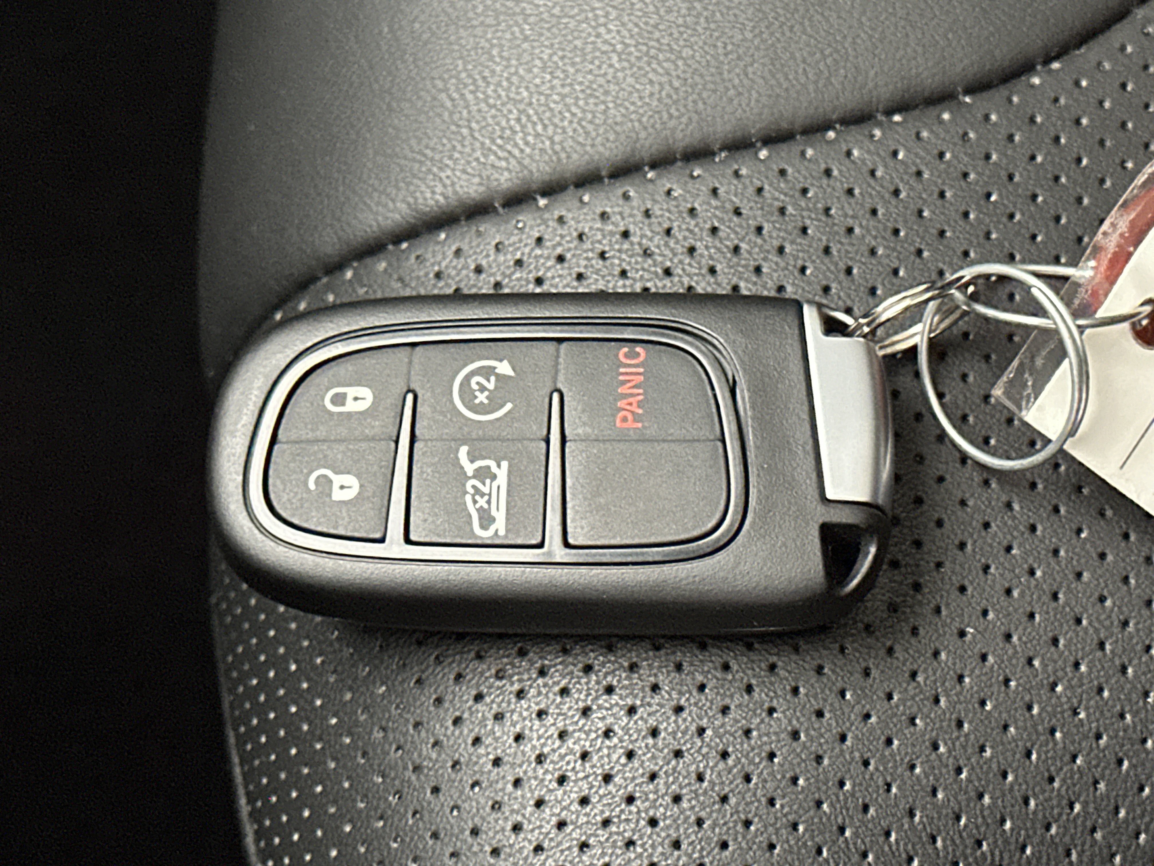 Used 2021 Jeep Cherokee Latitude Lux w/ Sun & Sound Group AWD/4WD image 41