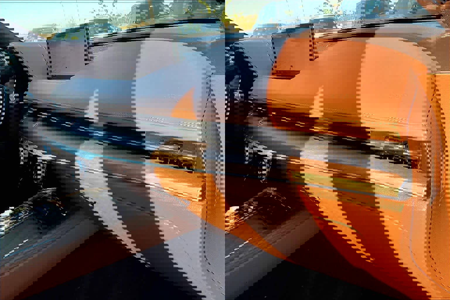 Used 2024 Genesis G80 image 15