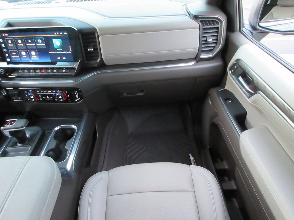 Certified 2024 Chevrolet Silverado 1500 LTZ AWD/4WD image 20