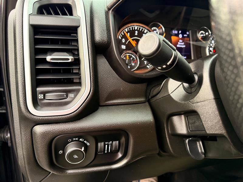 Used 2020 RAM 2500 Big Horn image 30