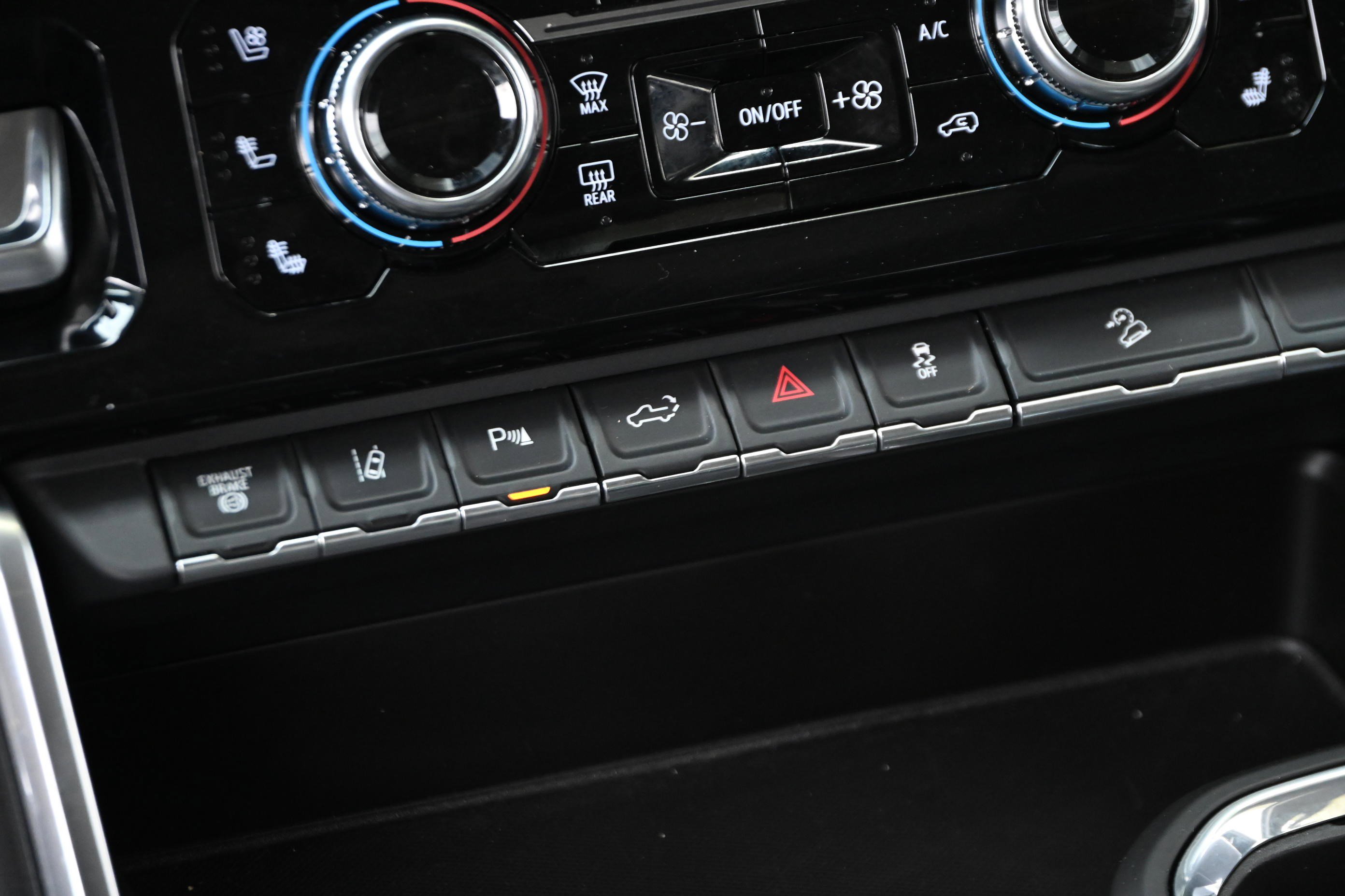 Used 2024 GMC Sierra 2500 Denali w/ Denali Reserve Package image 21