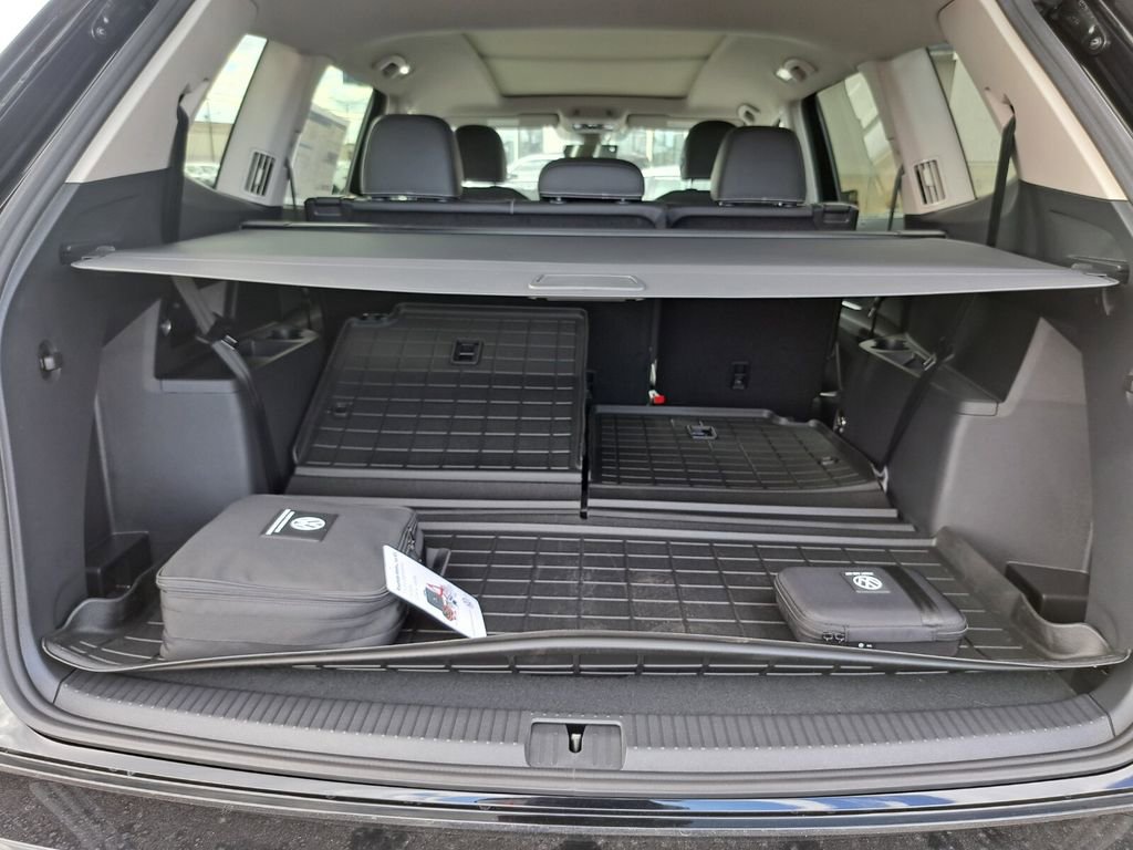 New 2026 Volkswagen Atlas SE FWD image 26