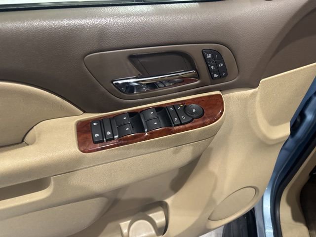 Used 2011 Chevrolet Suburban LTZ image 14