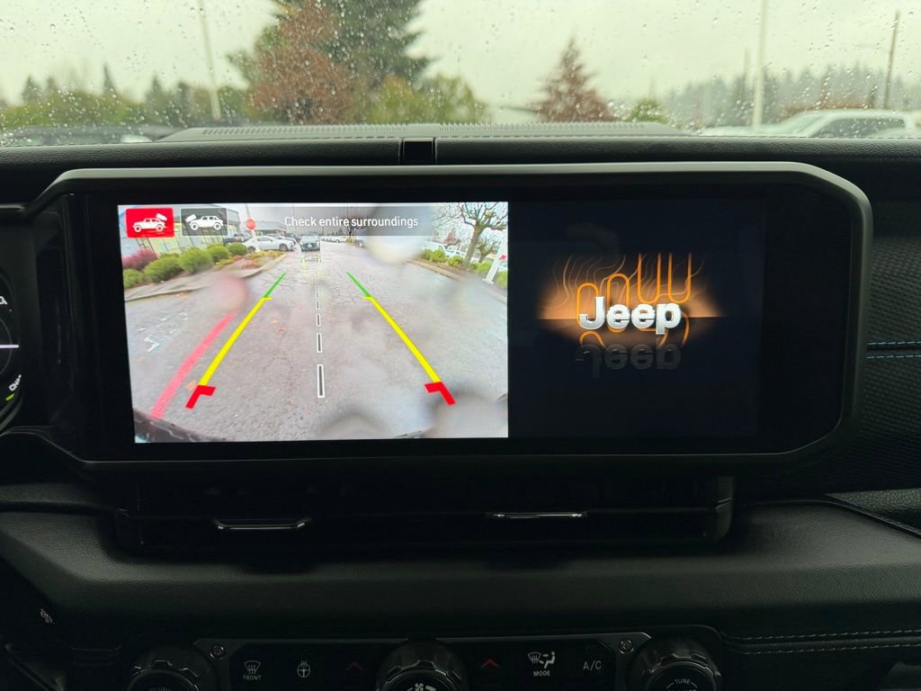 Used 2024 Jeep Wrangler Unlimited Rubicon 4xe image 23