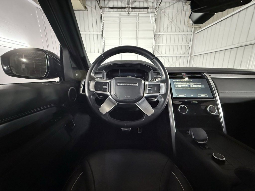 Used 2022 Land Rover Discovery HSE R-Dynamic image 44