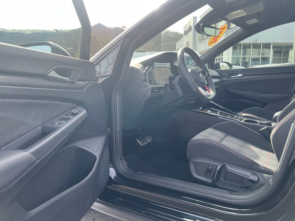 Used 2023 Volkswagen GTI S image 14