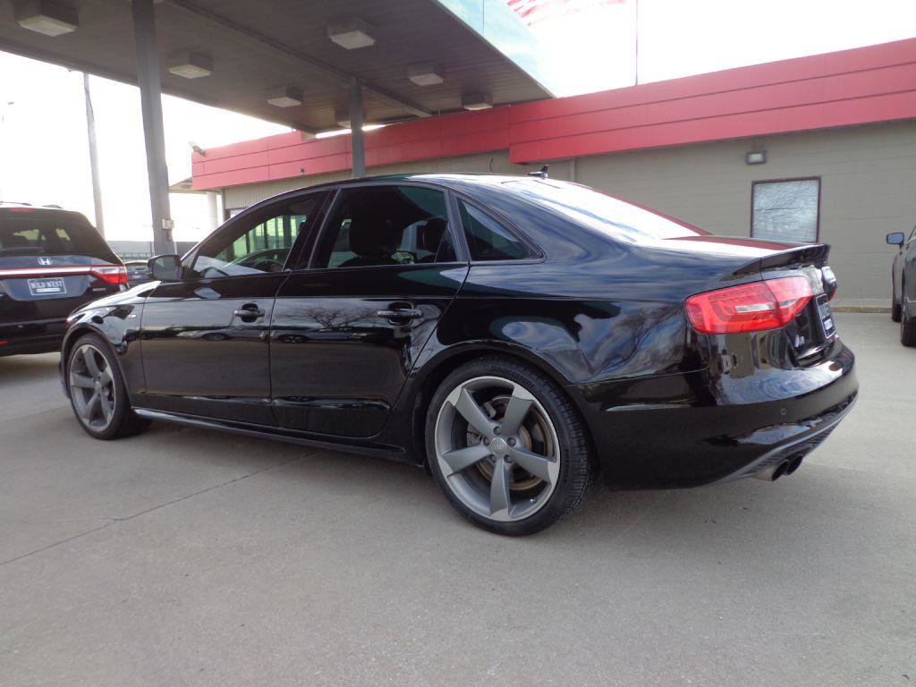 Used 2016 Audi A4 2.0T Premium Plus w/ Technology Package image 6