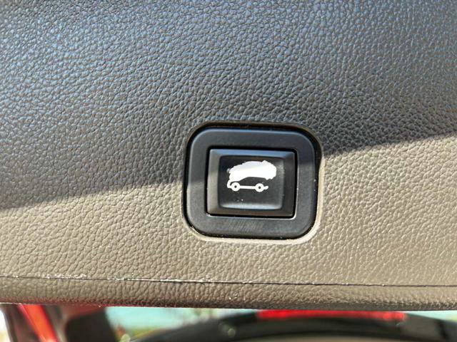 Used 2013 Cadillac SRX Premium w/ Driver Assist Package FWD image 13