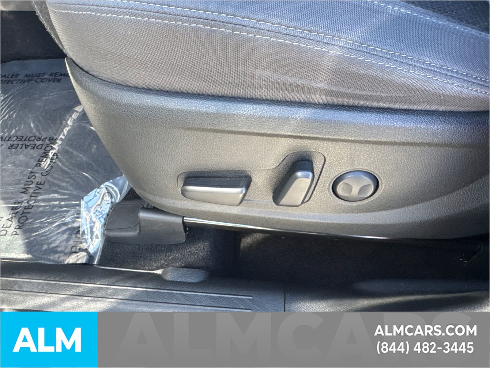 Used 2023 Hyundai Santa Fe SEL w/ Cargo Package image 12