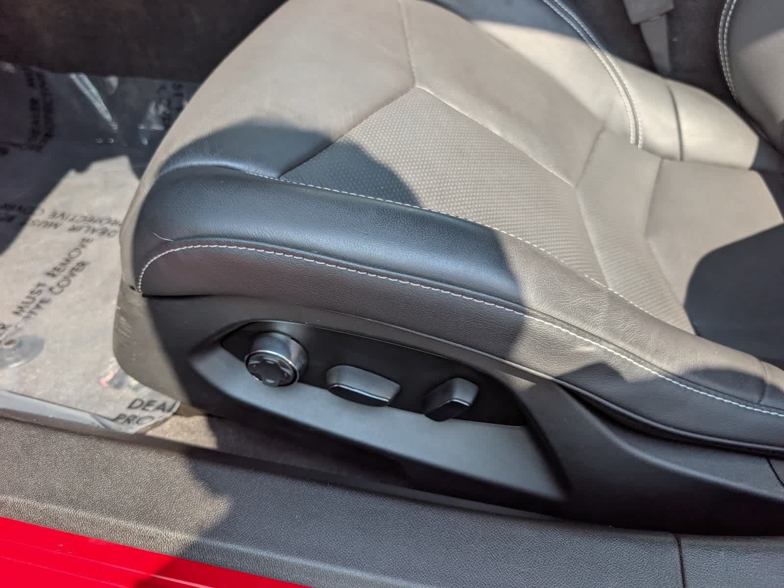Certified 2025 Chevrolet Corvette Stingray Preferred Cpe w/ Stealth Interior Trim Package RWD image 14