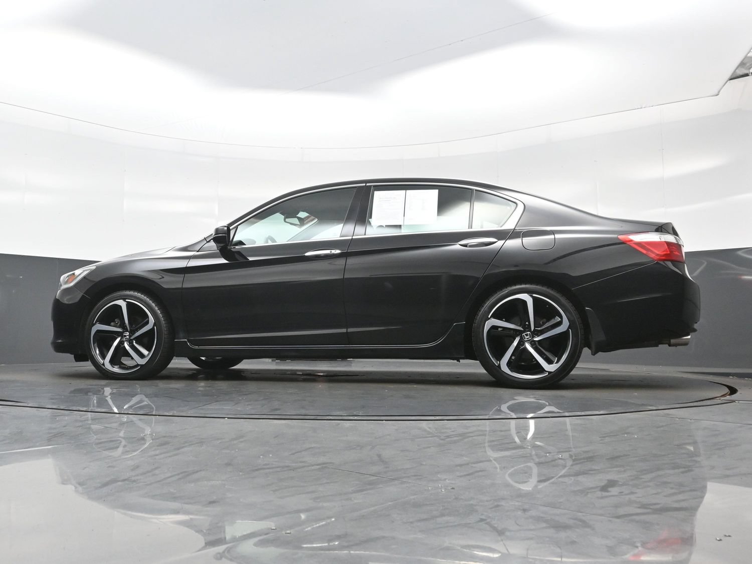 Used 2014 Honda Accord EX-L image 31
