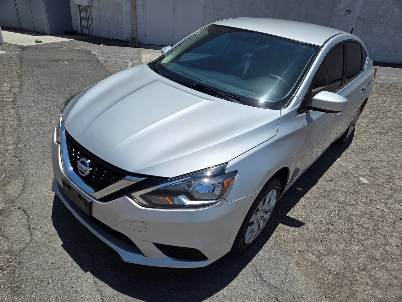 Used 2018 Nissan Sentra S FWD image 9