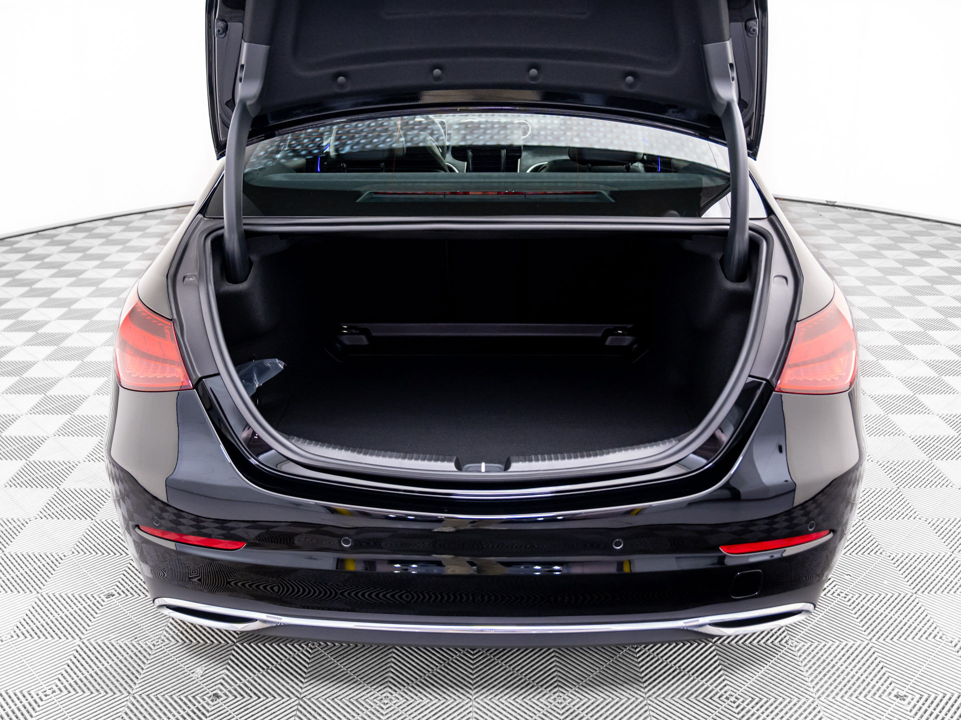 New 2026 Mercedes-Benz C 300 4MATIC Sedan image 24