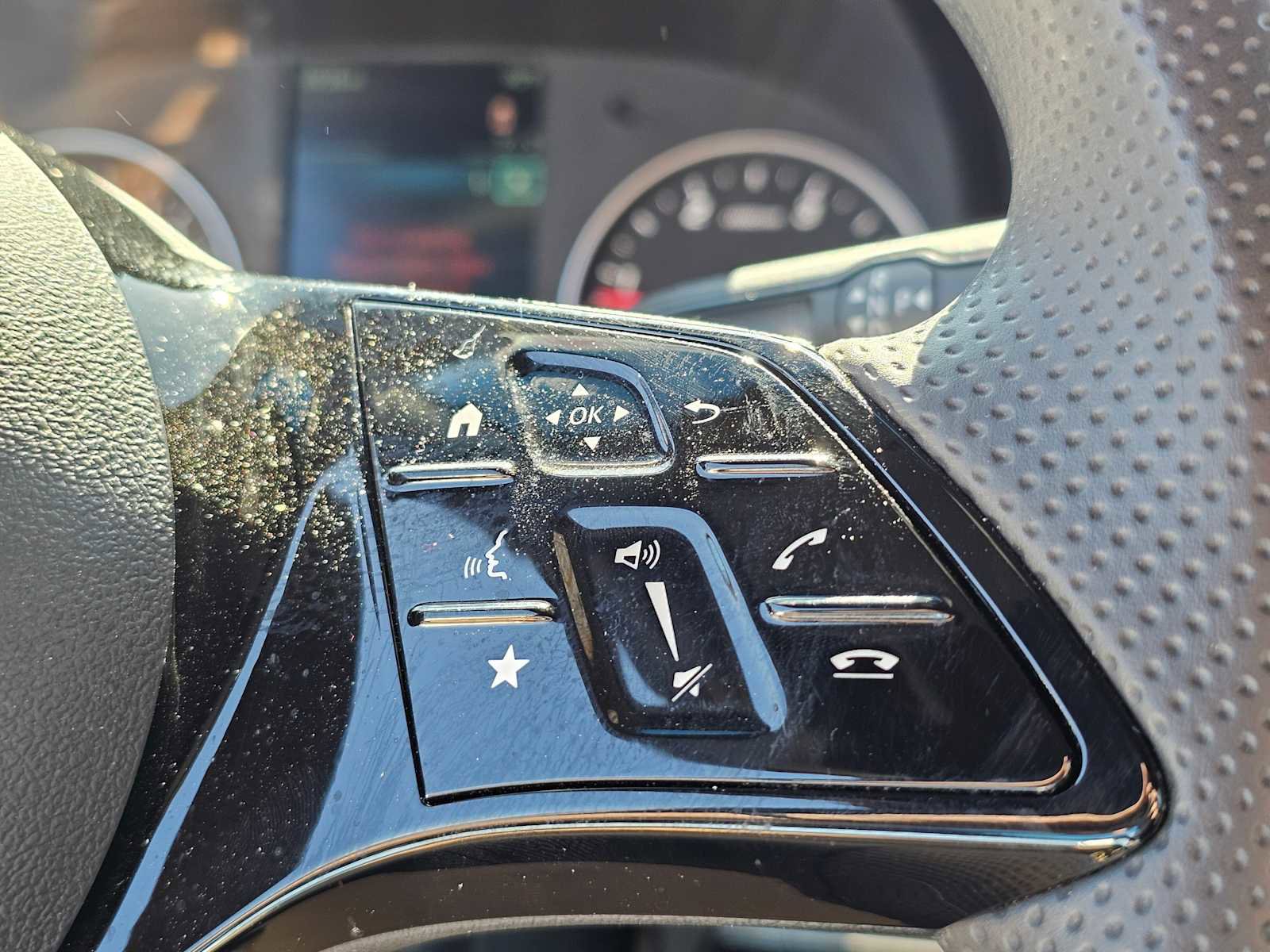 Used 2025 Mercedes-Benz Sprinter 2500 image 28