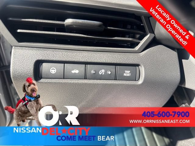New 2025 Nissan Altima 2.5 SL FWD image 16