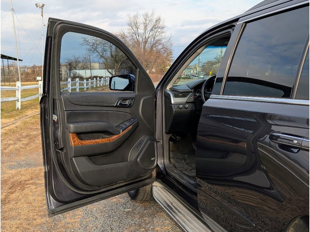 Used 2015 Chevrolet Tahoe LTZ image 9