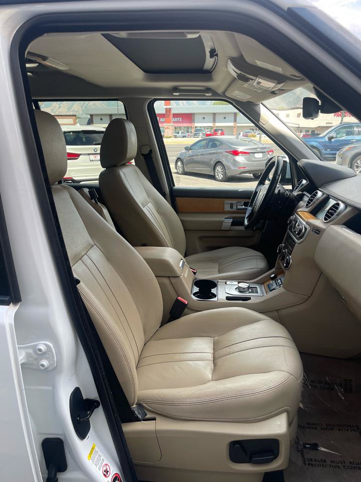 Used 2014 Land Rover LR4 HSE AWD/4WD image 18