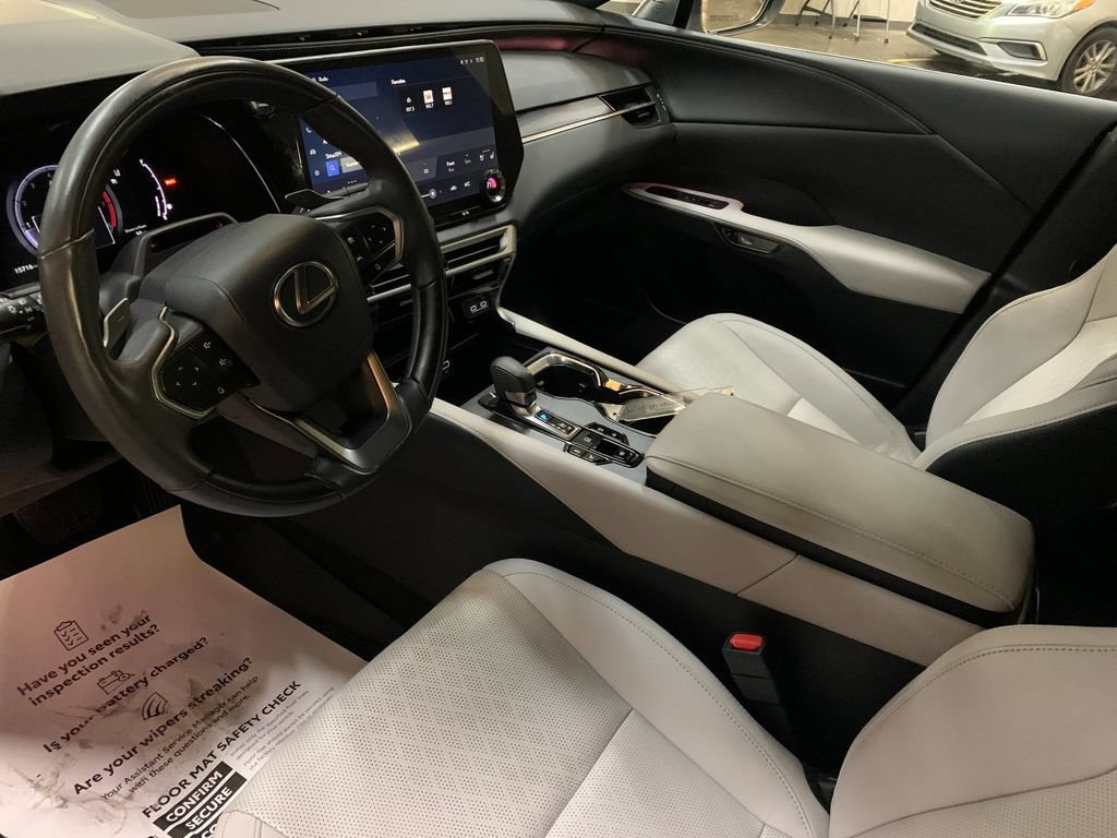 Used 2023 Lexus RX 350 Premium Plus w/ Cold Area Package AWD/4WD image 11