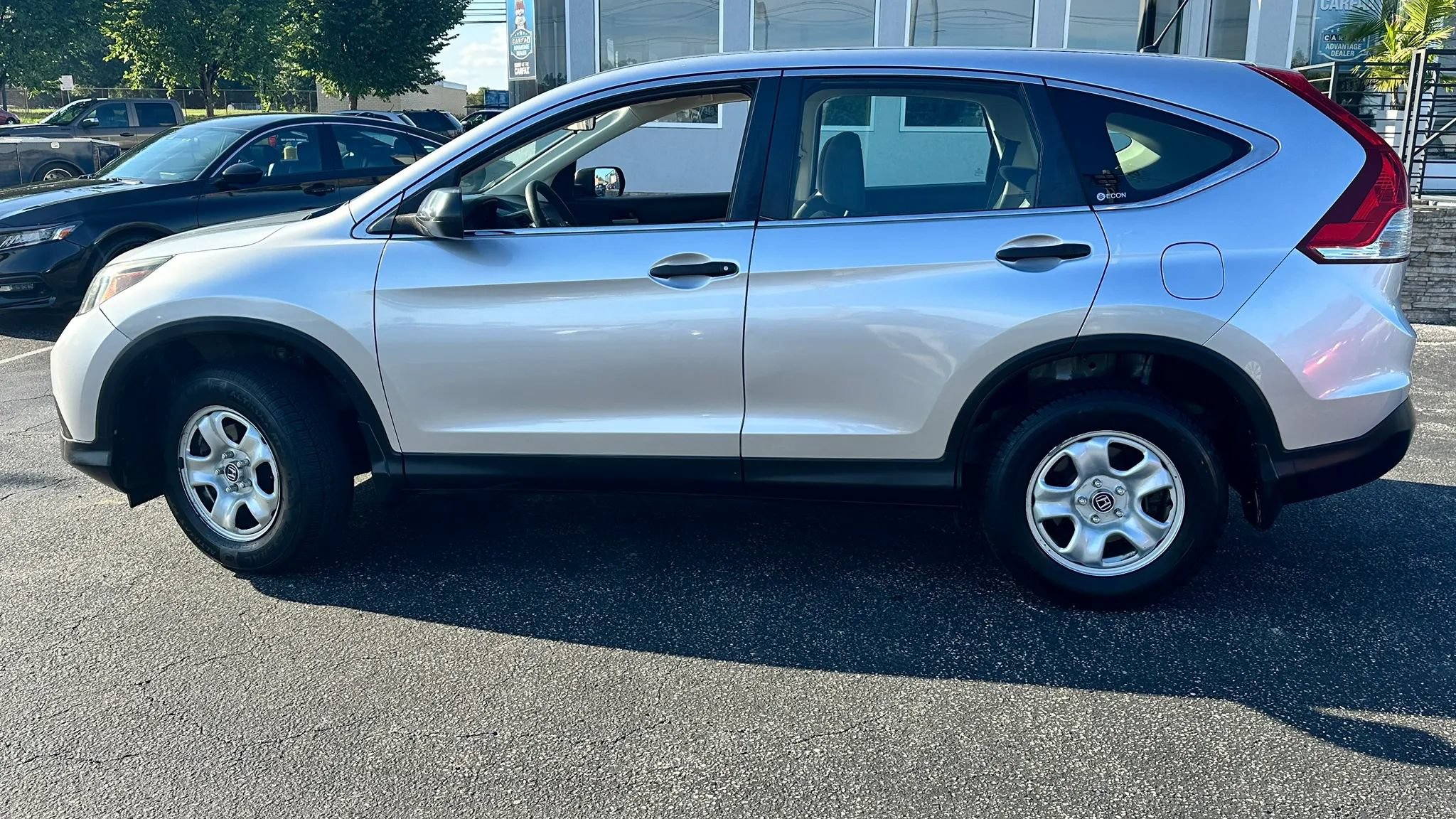 Used 2012 Honda CR-V LX image 9
