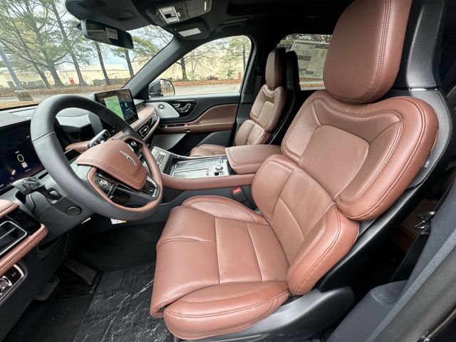 New 2026 Lincoln Aviator Reserve AWD/4WD image 11