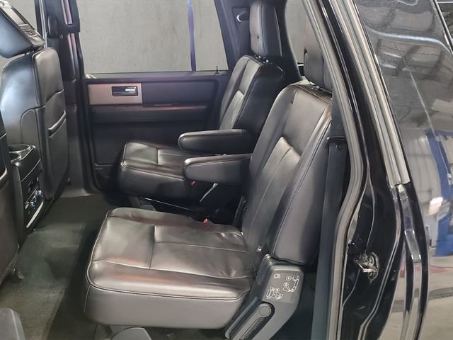 Used 2017 Ford Expedition EL Limited w/ Equipment Group 301A AWD/4WD image 19
