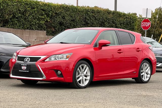 Used 2017 Lexus CT 200h FWD image 10