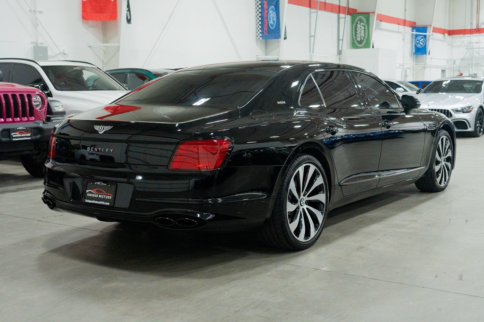 Used 2021 Bentley Flying Spur V8 AWD/4WD image 23