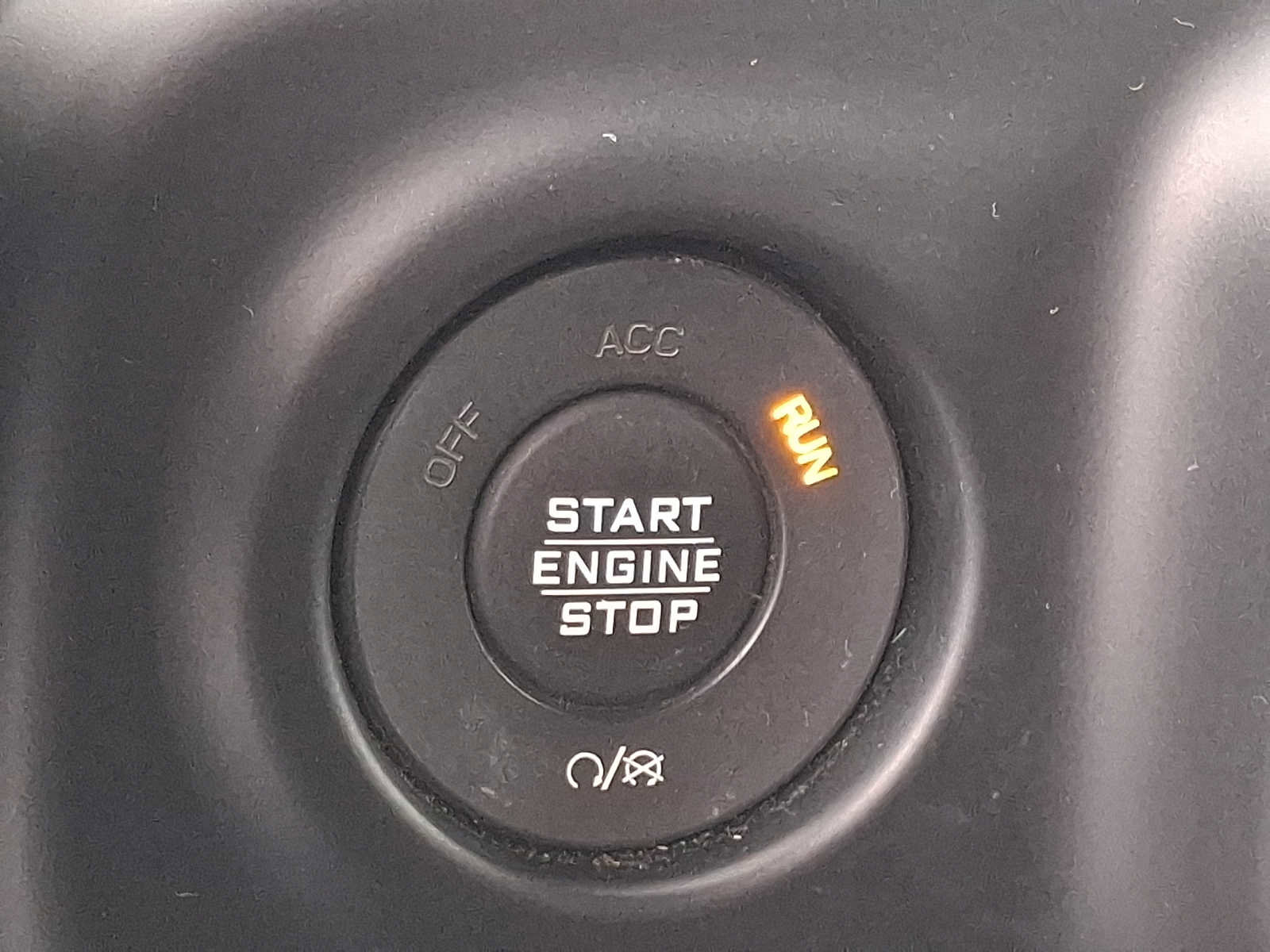 Used 2019 Jeep Wrangler Sport image 24