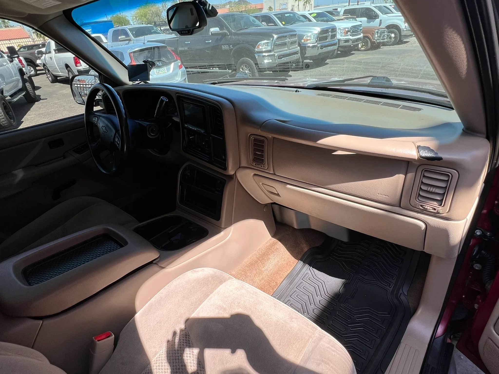 Used 2005 Chevrolet Tahoe LS RWD image 20